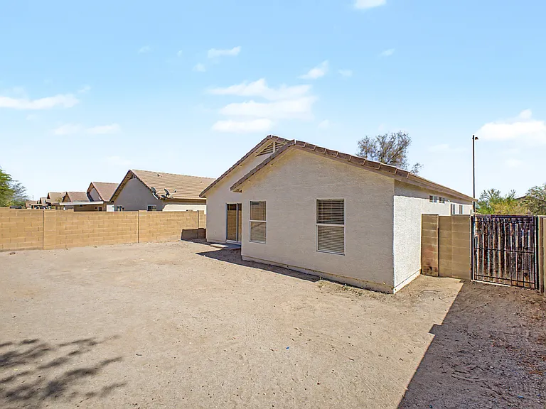 22820 W Papago St — Photo 22