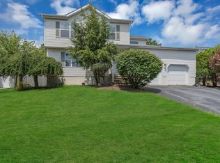 26 Netty St, Howell, NJ 07731