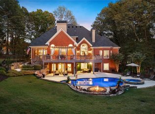 10620 N Edgewater Pl, Johns Creek, GA 30097
