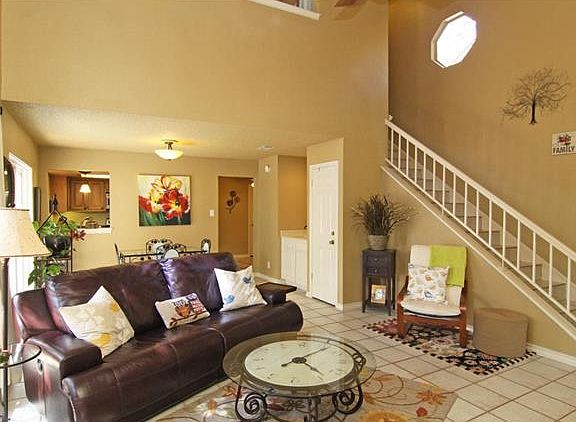 5th image of 11310 Spicewood Club Dr