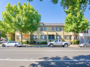 2722 T St, Sacramento, CA 95816