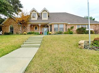 8605 Lake Country Dr, Fort Worth, TX 76179