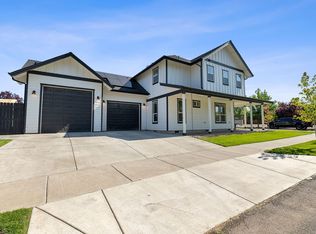 871 NE Whistle Way, Prineville, OR 97754