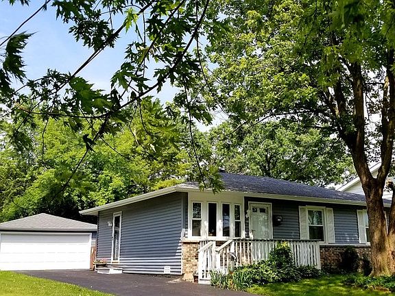 2nd image of 3512 Rock Pkwy