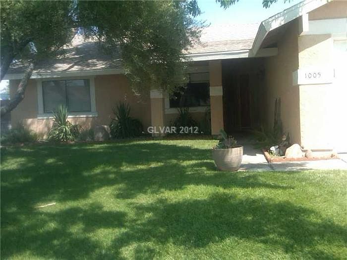 1st image of 1005 Shadow Mountain Pl