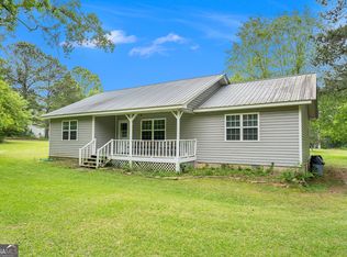 345 Laurel Rd, Carrollton, GA 30117