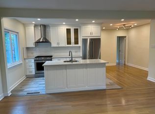 7348 199th St FLOOR 2, Fresh Meadows, NY 11366