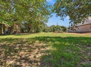 280 Autumn Wood Trl, Mabank, TX 75156