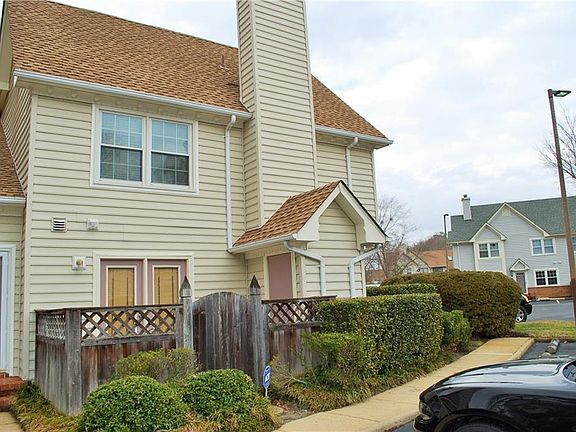 2nd image of 700 Pamunkey River Ct APT A