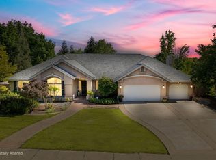 2945 Forest Hills Dr, Redding, CA 96002