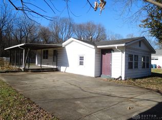 609 Blue Bell Rd, Dayton, OH 45431