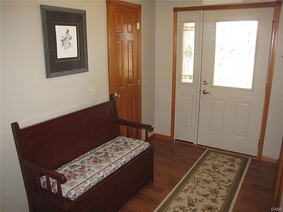 4th image of 104 Greenhaven Dr