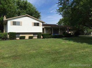 46521 Franks Ln, Shelby Township, MI 48315