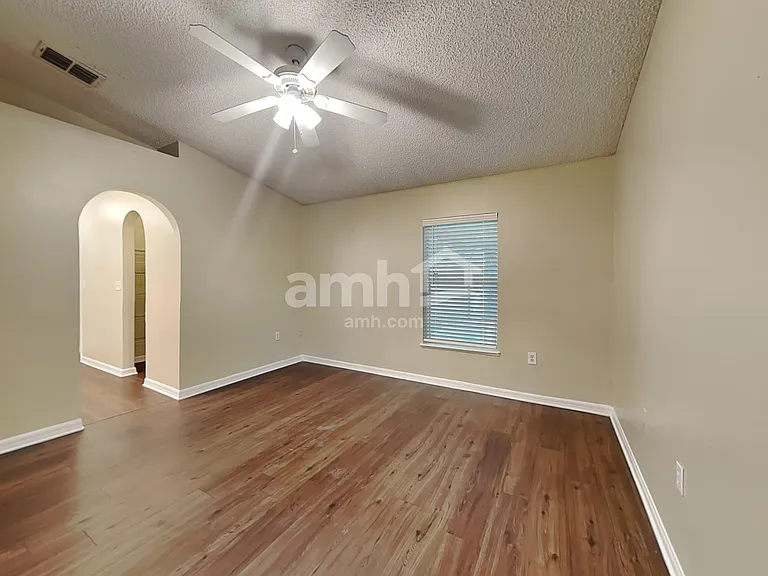 7187 Rutland Ct — Photo 12