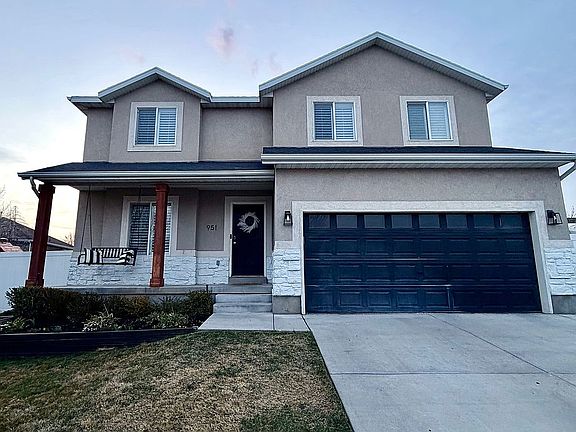 2nd image of 951 N Rattler Rd