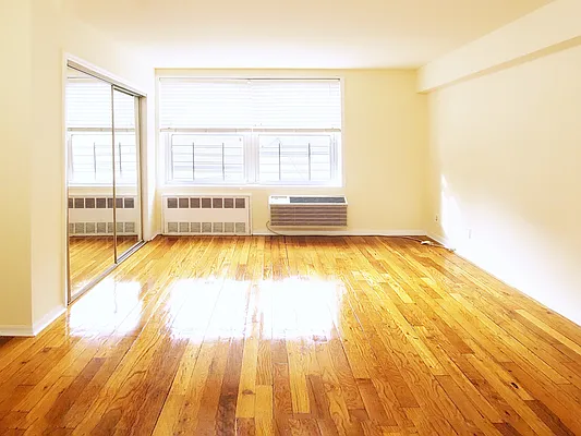 Rented by Corcoran | media 13