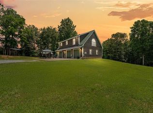 924 Delta Dr, Randleman, NC 27317