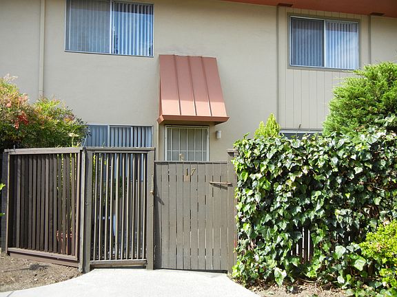 2nd image of 3550 Alden Way APT 17