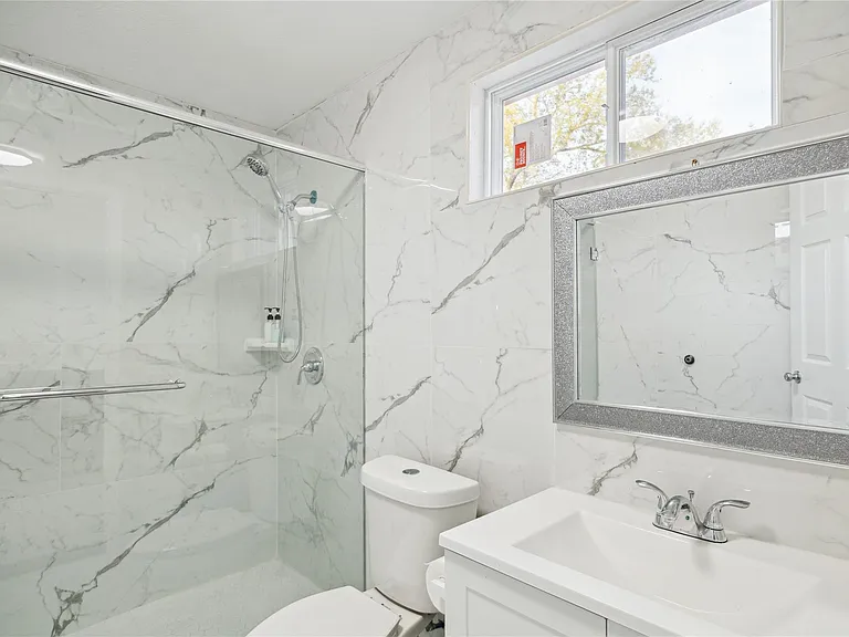15302 La Mancha Dr — Photo 25