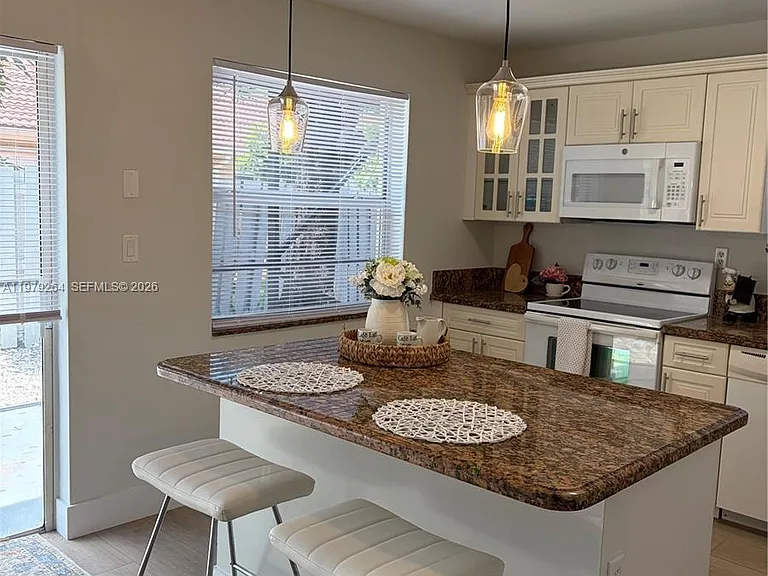 1246 NW 125th Ter — Photo 13