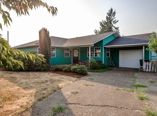 3650 Circle Dr SE, Albany, OR 97322