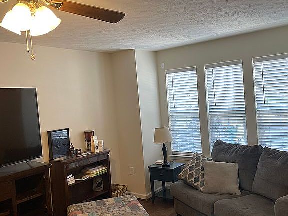 Bay window inside
