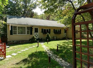 562 Upper Mountain Rd, Pine Bush, NY 12566