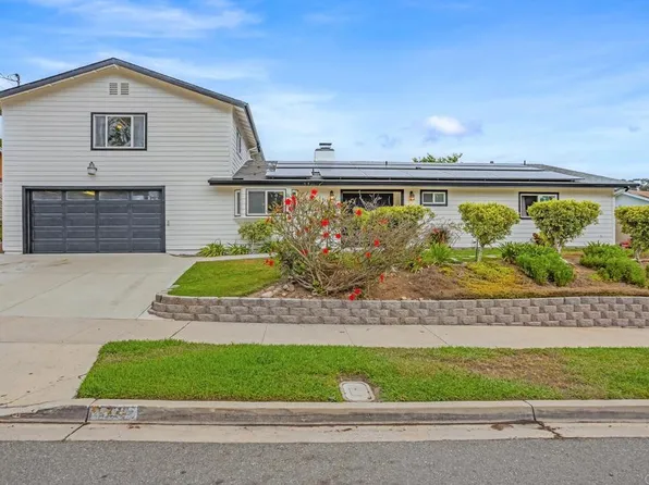 171 Meadow Crest Dr, El Cajon, CA 92020