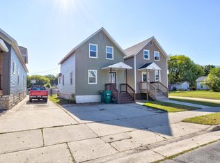 1851 Wisconsin St, Marinette, WI 54143