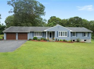 13 Grassy Hill Rd, East Lyme, CT 06333