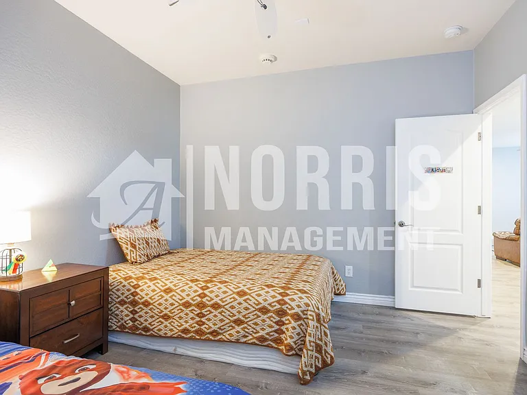 311 W Blue Lagoon Dr — Photo 45