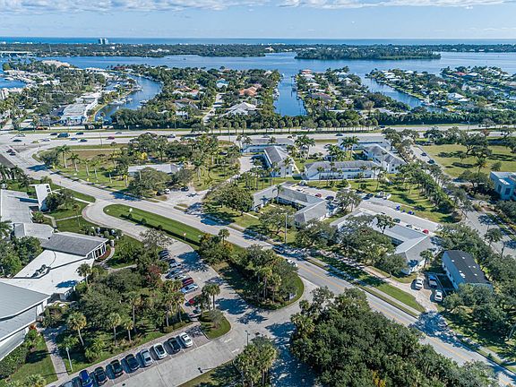 5th image of 2545 Indian River Blvd #A8