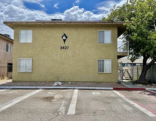 3427 E Cheyenne Ave #A Photo 1