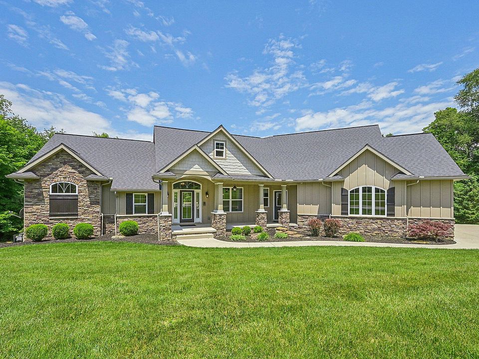 1st image of 65 Wexford Dr