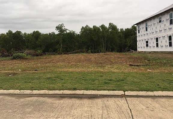 3rd image of 6041 Muirfield Dr