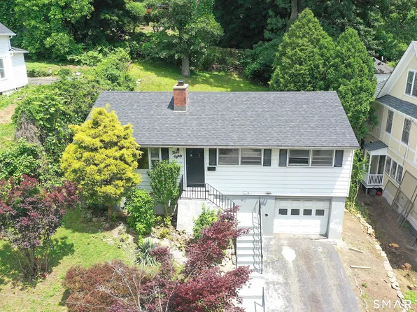 380 Farmington Avenue, Waterbury, CT 06710