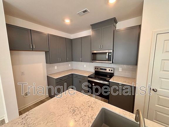 5th image of 10514 Brookside Reserve Rd