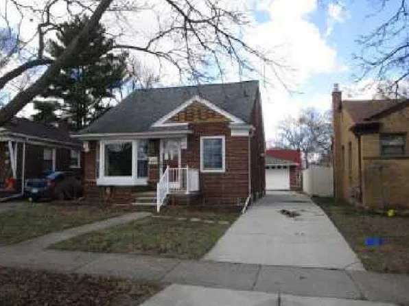 8014 Robinson Ave, Allen Park, MI 48101