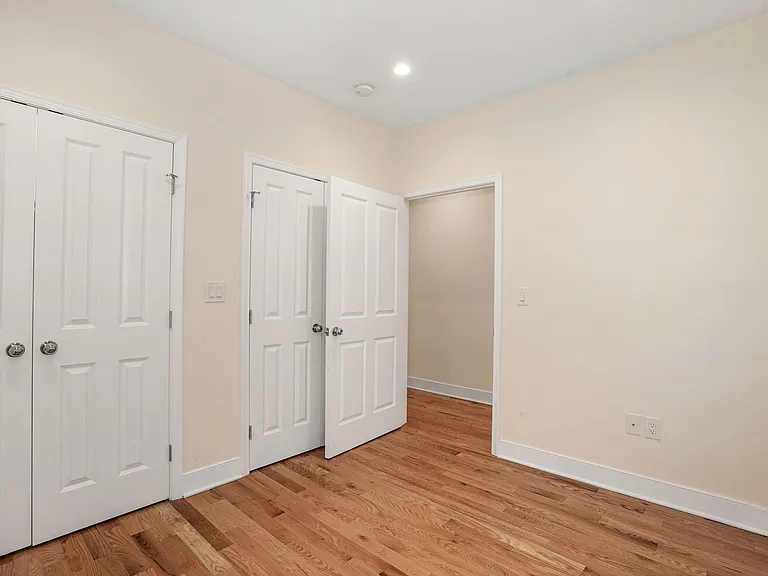 26 Florida Ave NE #1 — Photo 8