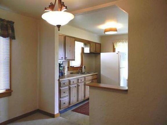 475 S. Michael kitchen