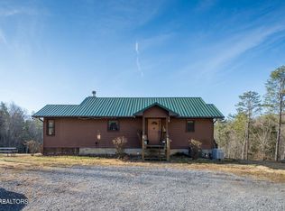 1076 Yellow Breeches Rd, Cosby, TN 37722