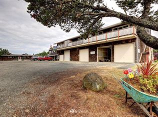 1611 Ocean Beach Blvd #2, Long Beach, WA