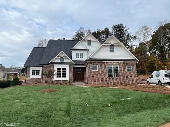 4368 Highland Lake Dr, Winston Salem, NC 27106