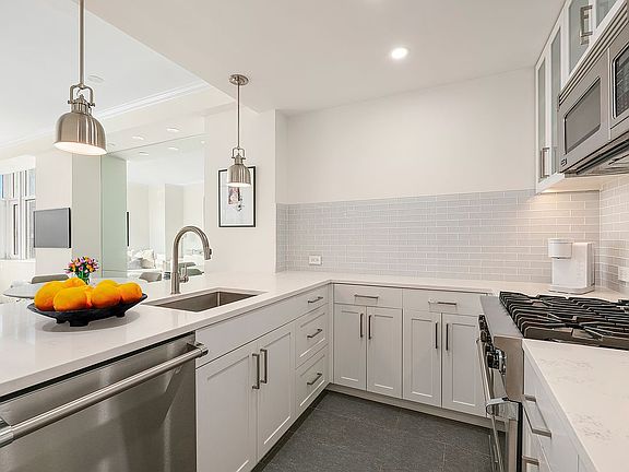 2nd image of 404 E 76th St APT 17C