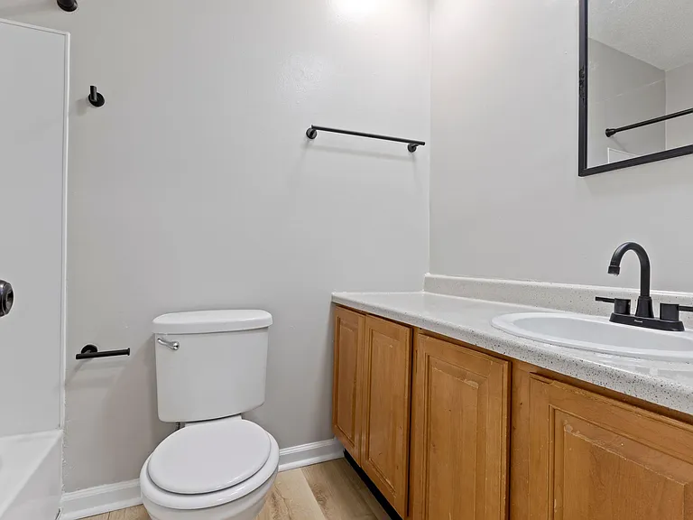 The Fields Apartment Homes — Photo 11