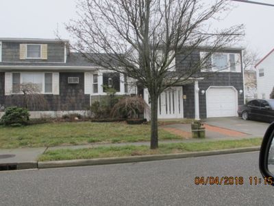 66 Stirling Ave, Freeport, NY, 11520