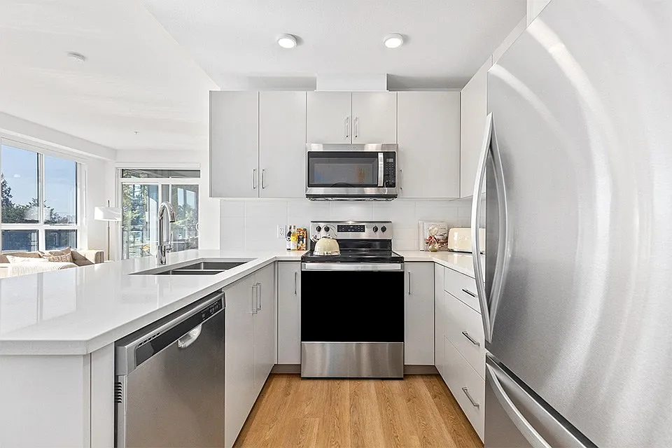 Lynnmour Apartments — Photo 1