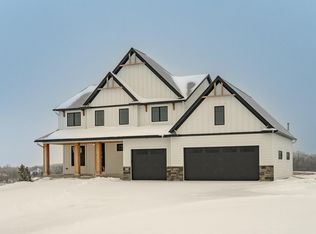 4629 Royal Oaks Cir SW, Rochester, MN 55902