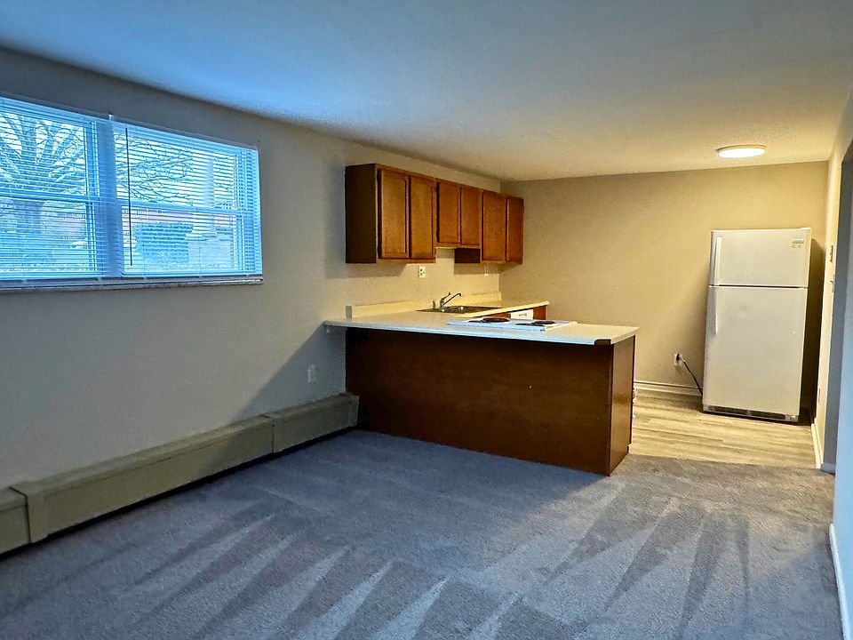 1st image of 5003 Arbor Village Dr #A02