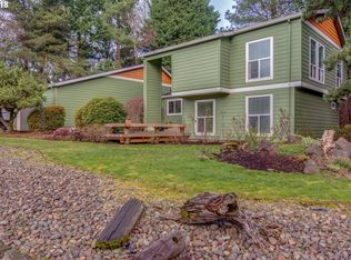 1515 Cloverleaf Rd, Lake Oswego, OR 97034